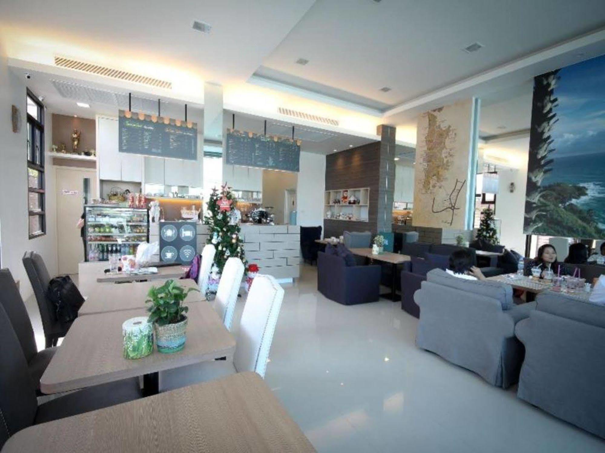 Albergue S5 Residencia y Cafe Chalong Exterior foto